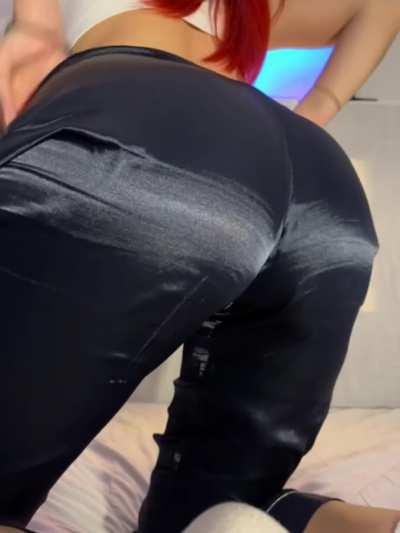 My ass makes these pajamas feel so tight