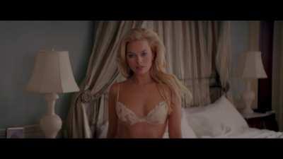 Margot Robbie starmaker full frontal in The Wolf of Wall Street (NEW 4K RELEASE)