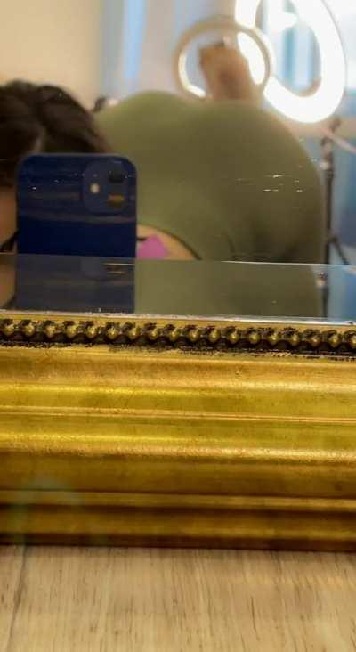 Do older guys still eat ass?