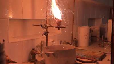 Aluminothermic reaction