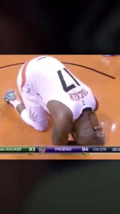 Me realizing our, franchise record, 18 game winning streak doesn’t count because Jamal Murray didn’t play in any of the games.