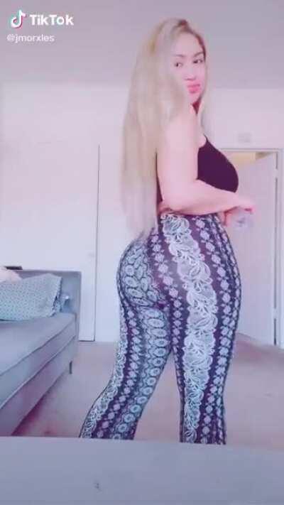 A little extra for us in the beginning 😏