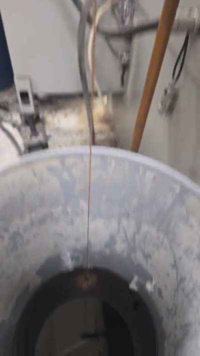 CNC coolant skimmer tank draining