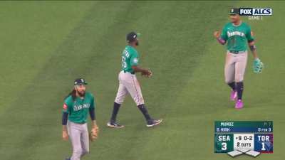 [Highlight] The Mariners take Game 1 behind Bryce Miller's 6 strong innings, Cal Raleigh's home run and Jorge Polanco's 2 RBI! Retiring 23 of the last 24 batters on 100 total pitches!