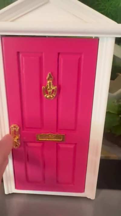 Our door came in today 🤣