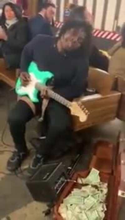 When street performers are better than today's pop artists.