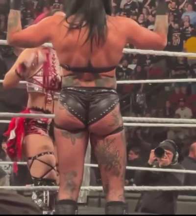 Rhea Doing Iyo Sky’s Taunt