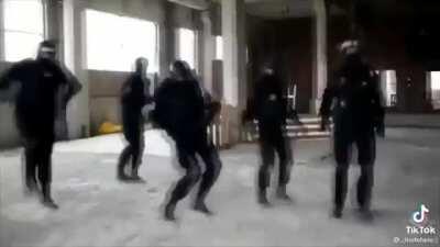 pov fbi open the door