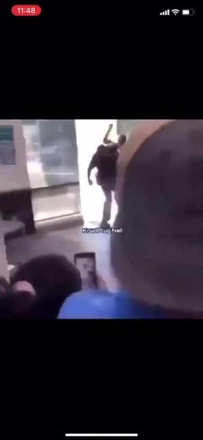 My guy pretended the taser hurt him..