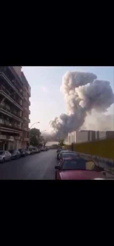 Cameraman dies - Lebanon