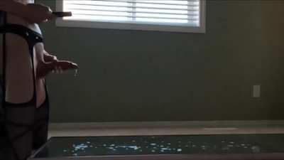 Does he nut like me? 