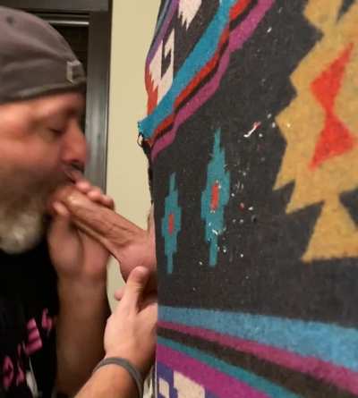 47 [M4M] Minneapolis. When you got that big thick married cock on lockdown, and know he’s about to serve you up a thick, viscous, load of baby batter. 