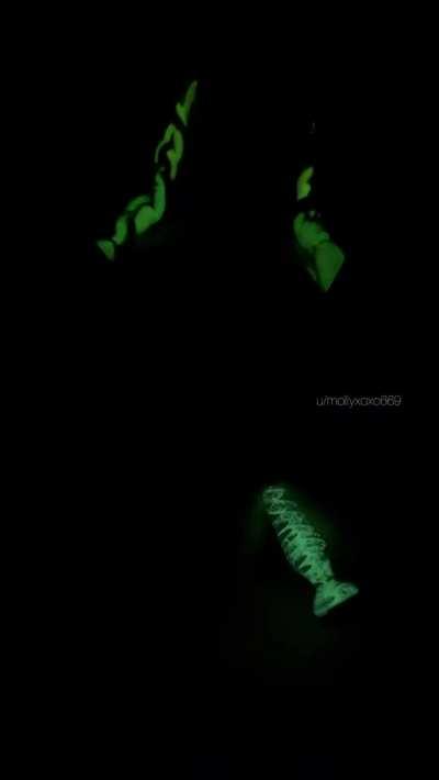 have u ever seen a glow in the dark plug?