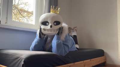 Just sansing around as Sans