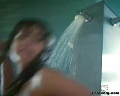 Jennifer Lawrence nude fighting