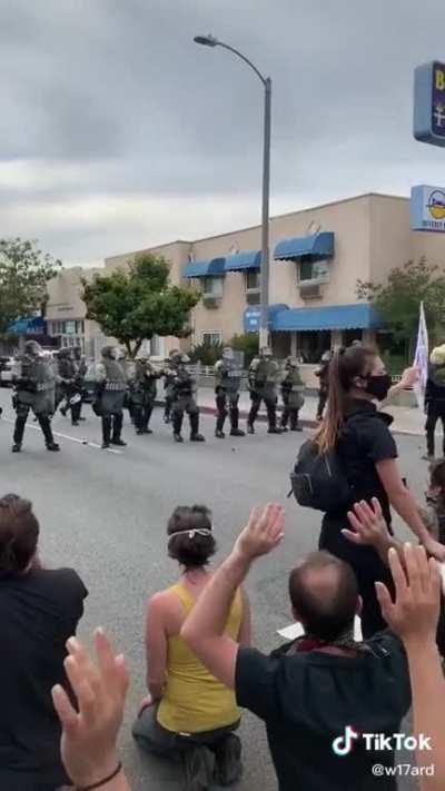 Cops started firing at unarmed protestors in LA.