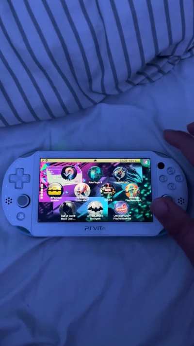 This gotta be one of the best vita wallpapers ever 🙏🙏