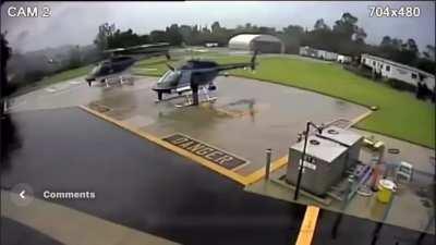 интересно, какой IQ у пилота второй вертушки...