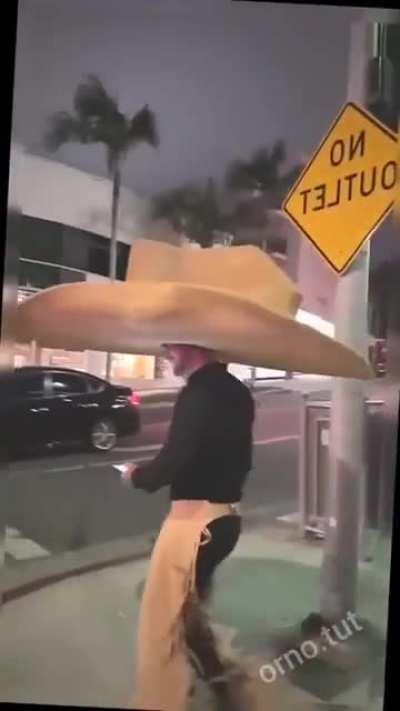 Как дела, ковбой?