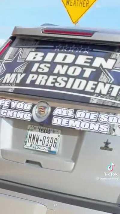 Cowboys fans, come pick up your grandpa before he ruins thanksgiving again