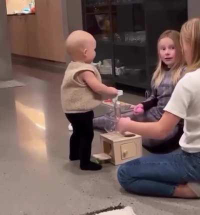 Siblings witness brother’s first steps