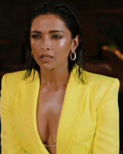 Deepika Padukone's tits oiled up 💛 (Part-1)