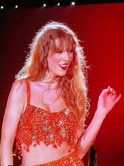 Was dreaming of mommy now up in the middle of the night worshipping sweaty messy hair Tay.