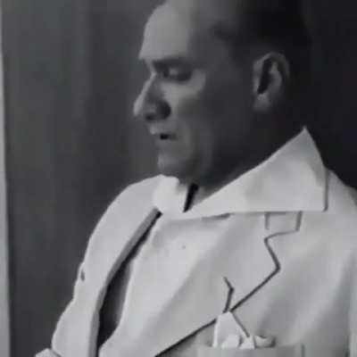 Baktığın yerde olmak bizim yazımız olsun. Minnet ve Aşkla anıyoruz. Işığın sarsın seni