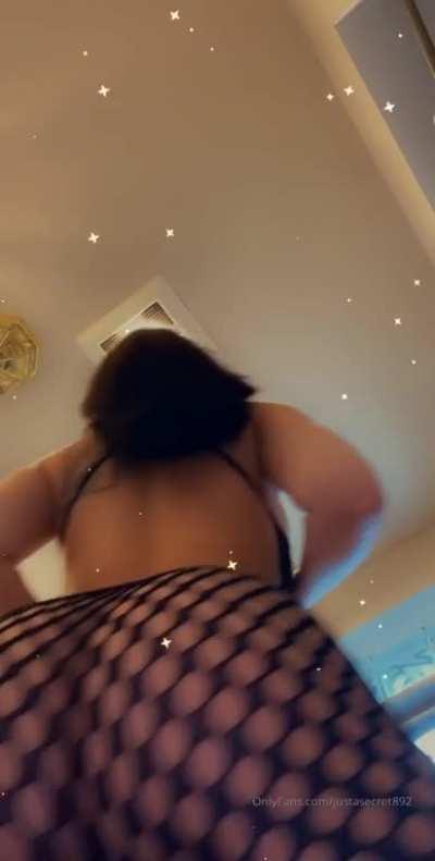 Ash kaash fine ass lmao