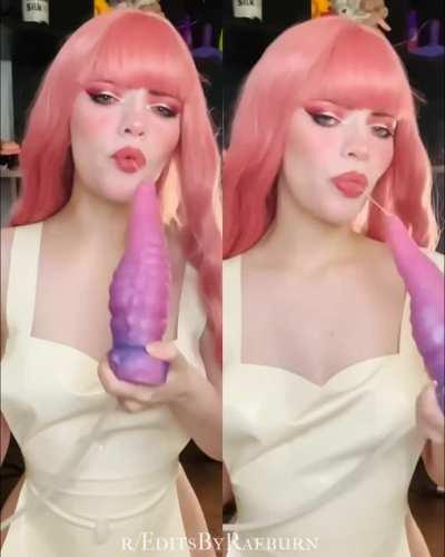 SnowCrazyFrenzy in cream latex playing with some bad dragon cream