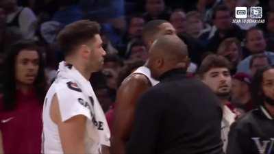 [Highlight] Nic Claxton and Tristan Thompson get into it in Paris after a Claxton dunk. Tech called on Claxton, Flagrant 2 on TT