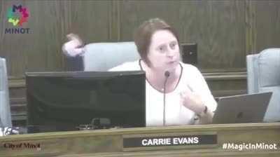 Lesbian councilwoman gave her homophobic constituent a 'reality check'