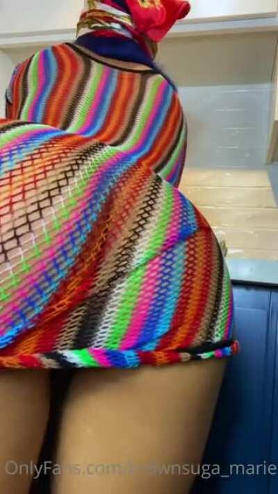 🅱️r0wn$ugar_Ⓜ️arℹe (View CaesarsWorld for more content)