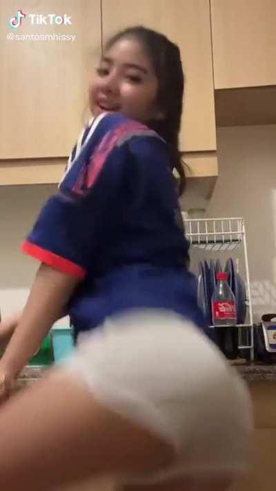 15. Needs no introduction. 🍑