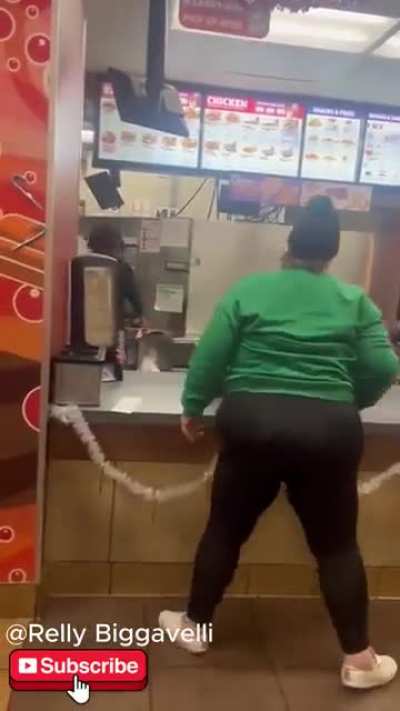 Xmas at Jack in the Box be lit 🤣