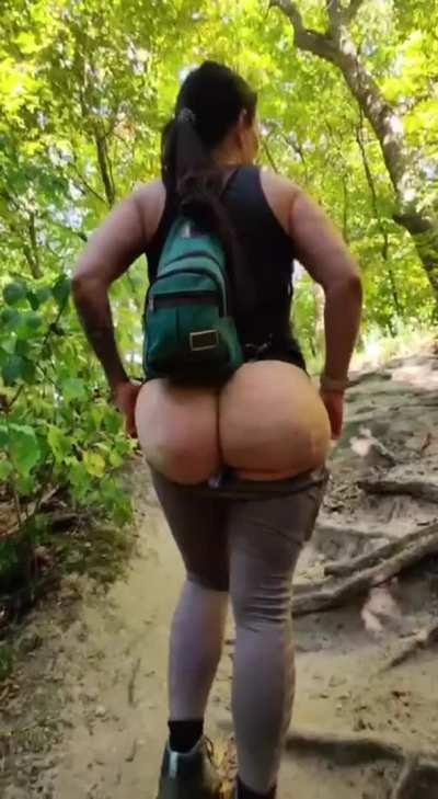 How does the view look on this hike?