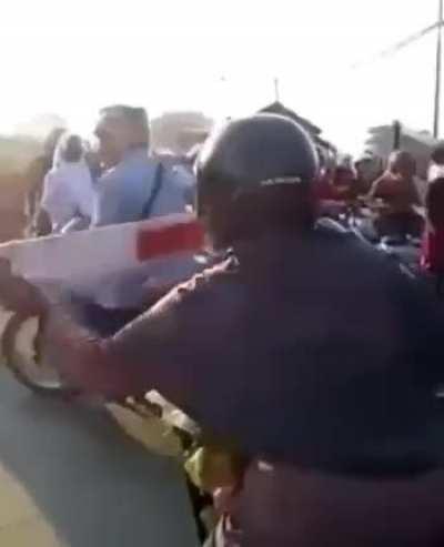 HMC Lift, and go. Lift, and go. Lift and...ughhooo