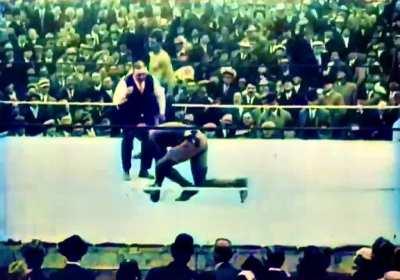 Jack Johnson vs Stanley Ketchel - You can see Johnson plucking Ketchel’s teeth from his gloves.