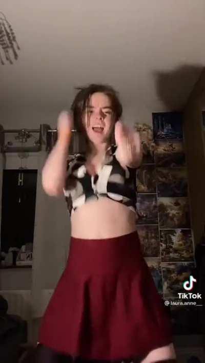 Wish she’d wear this top more often 