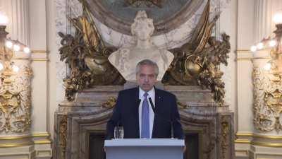 Que rara estuvo la cadena nacional del Presi.