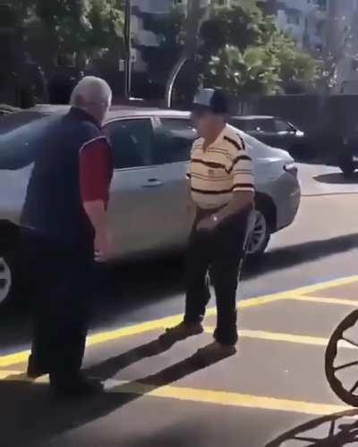 Road rage and old age 😤