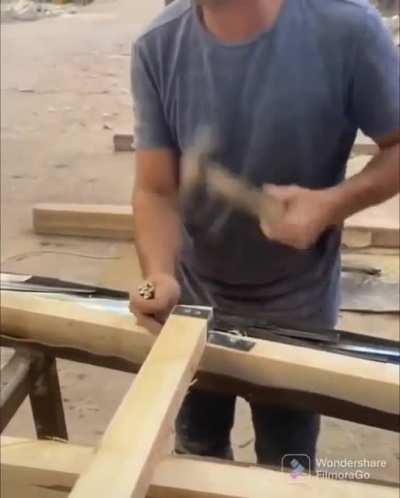 What kind of cordless nailer is this guy using? Looks sweet.