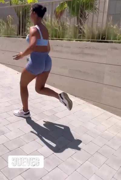 Beautiful 🍑 runs away