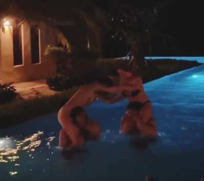 Playing chicken. | ig | 6-27-25