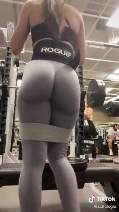 Lovely bubble, just how I like it...(sezen.cifcioglu)