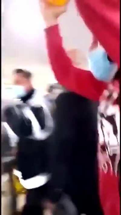 Every man for himself. Chaos erupted in Supermarket Rammal when customers were buying the few subsidized products left. One guy victoriously held high an oil gallon he was able to take. Others weren't as fortunate.