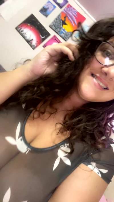 Who ordered a chubby playboy bunny for a night 😘