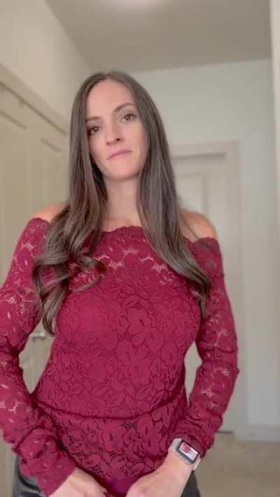 Hi Slimandstacked! First time posting here. To celebrate, here are my tits. 39 YO MILF.