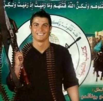 Al igual que a ustedes, lo que sucede con Mujico sí me duele. Pero arriba el ánimo, que andar tristón no es de habibis.