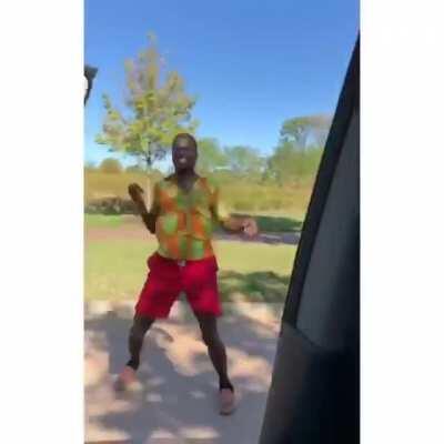 ITS FRIDAY THEN, ITS SATURDAY, SUNDAY! (sound on)